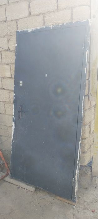 Есик дверь бу сатылады
