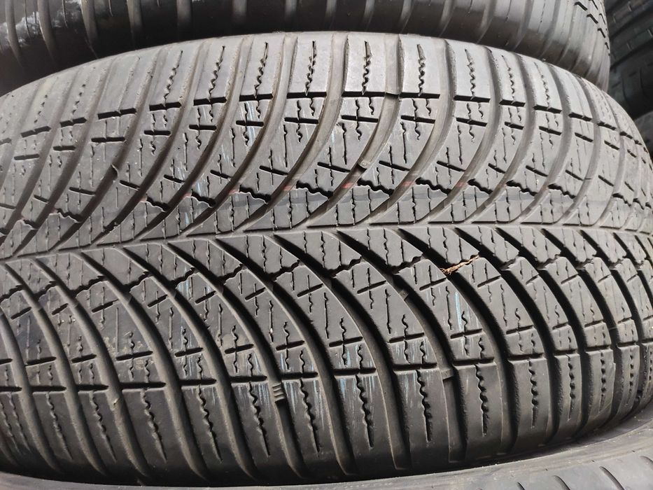 4бр Всесезонни Гуми 215 55 16 - Goodyear - DOT 2021