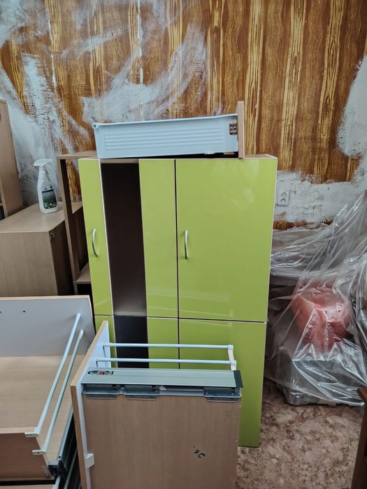 Продам  кухонный гарнитур