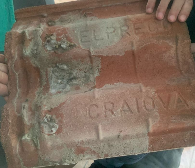 Țiglă pentru casa/garaje