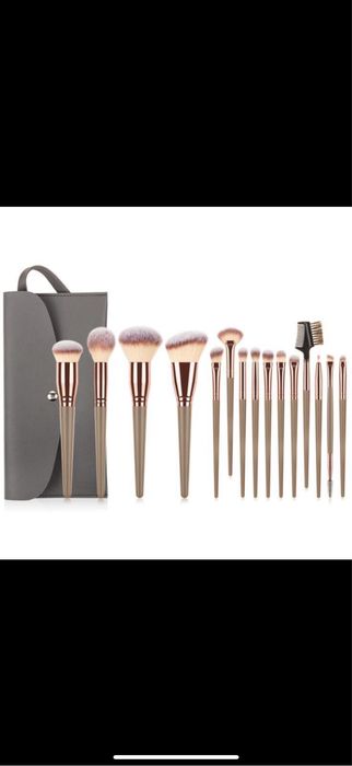 Set pensule makeup