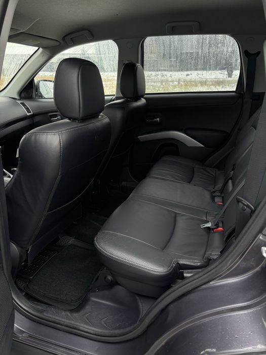 Mitsubishi Outlander 2011 Euro 5 4X4 Blocabil Piele Navi Camera Diesel