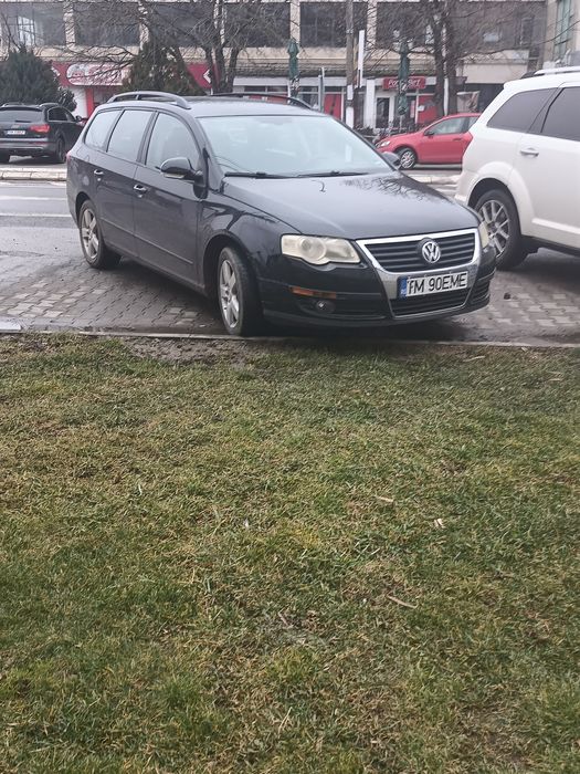 Se vinde Passat B6