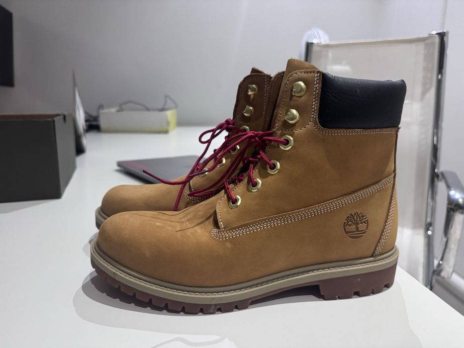 Продам Timberland ботинки (39-40 размер)