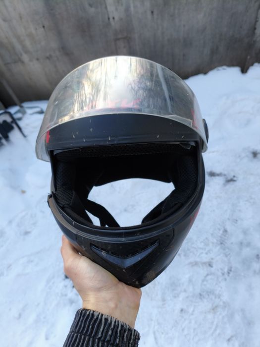 Продам мото шлем
