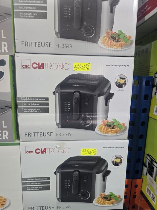 Ноф фритюрникът  2,5 литра Clatronic