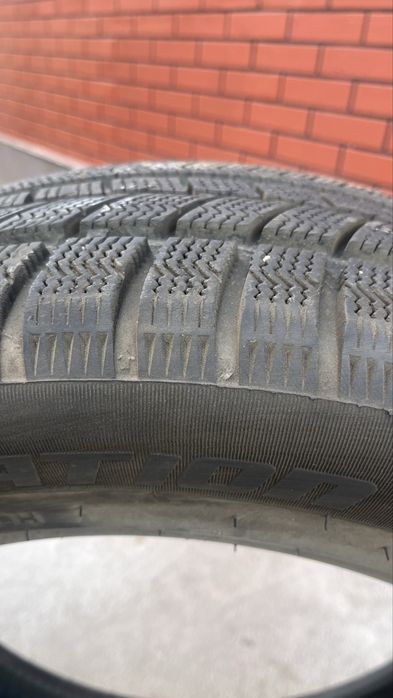 Шины зимние в комлекте