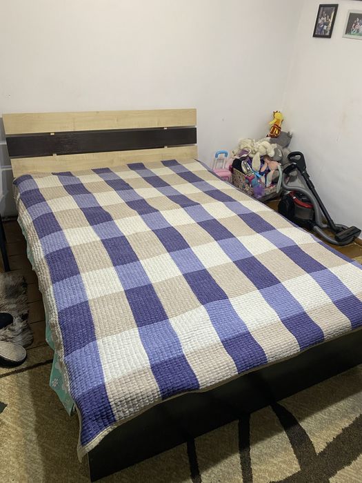 Продам Кровать 150х200