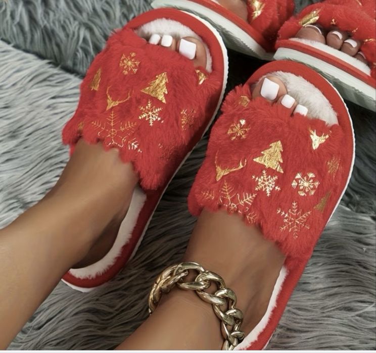 Распродажа женских стильных тапочек