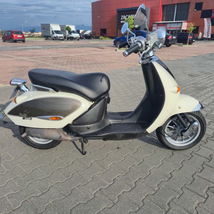 Scuter Aprilia Mojito 49cc – 2006 – 10.663 km