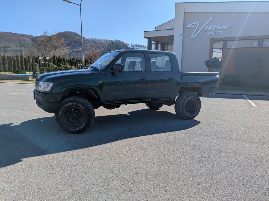 Toyota Hilux !!!