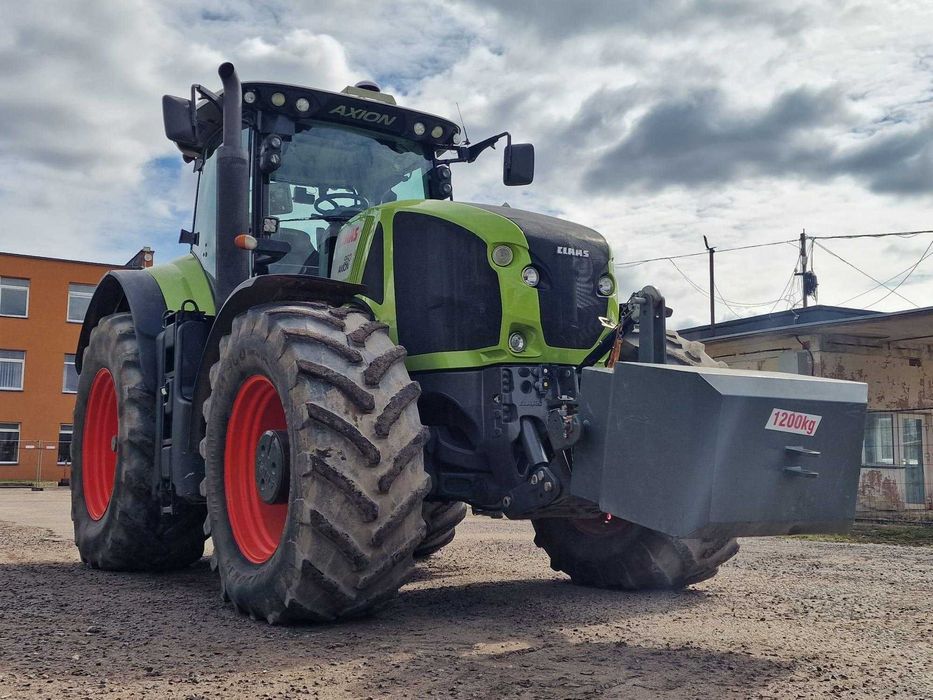 Tractor Claas Axion 950