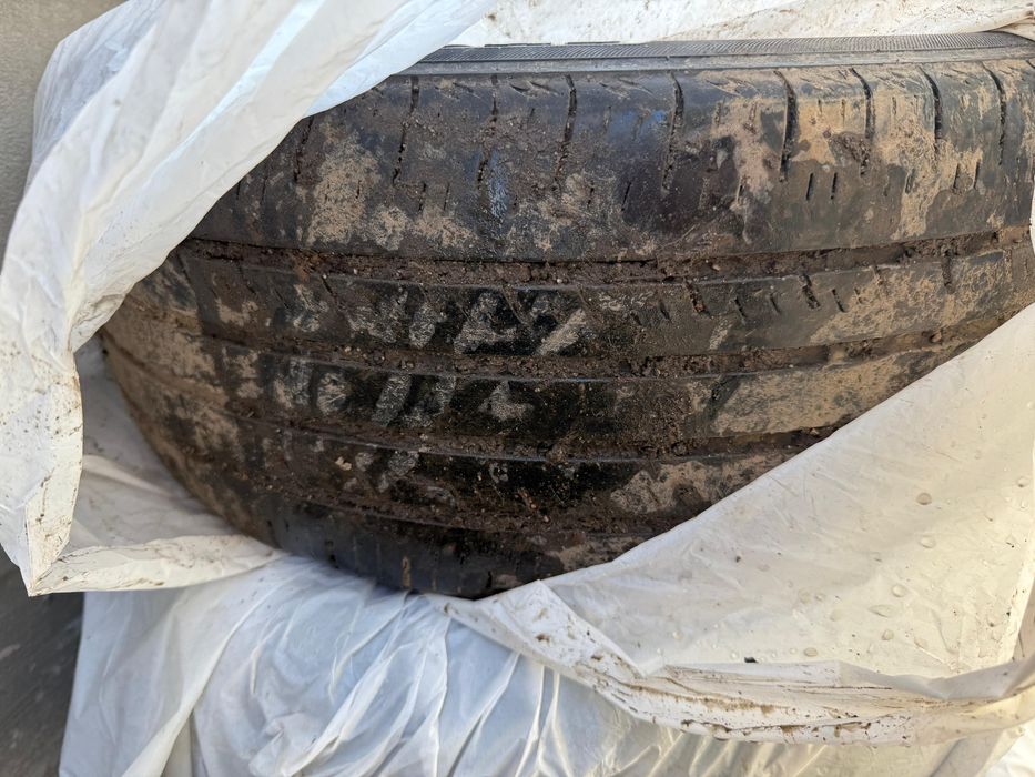 Продаю летние шины 215/50/R17