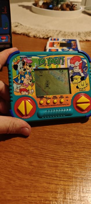 Jocuri electronice vintage (de colectie)