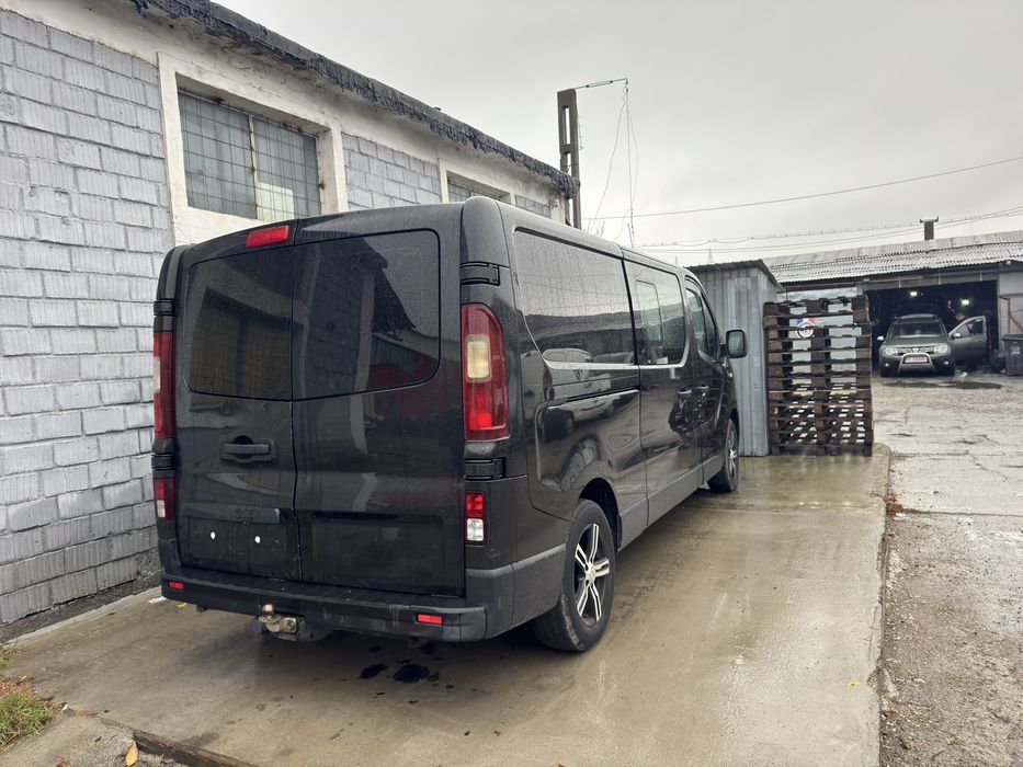 RENAULT Trafic 2016 — imagine 3