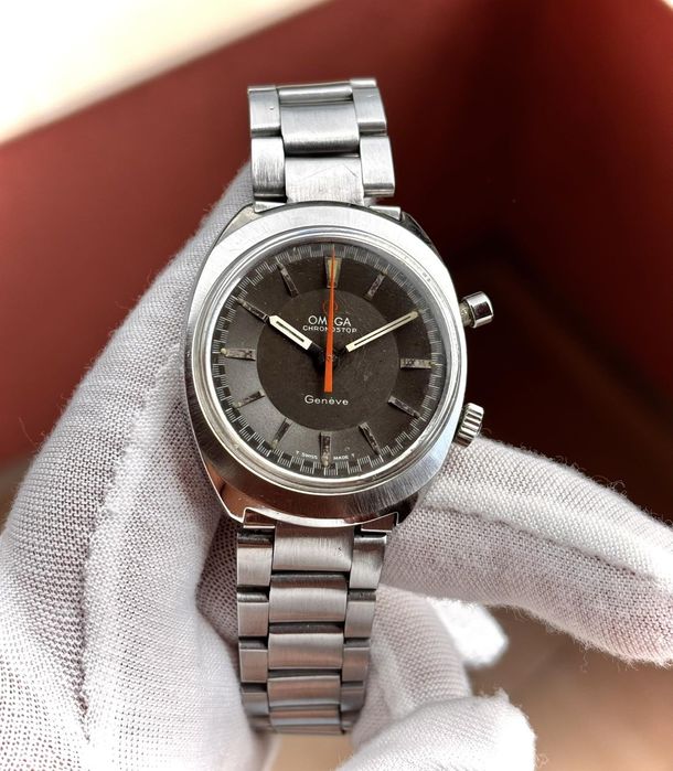 Механичен часовник Omega