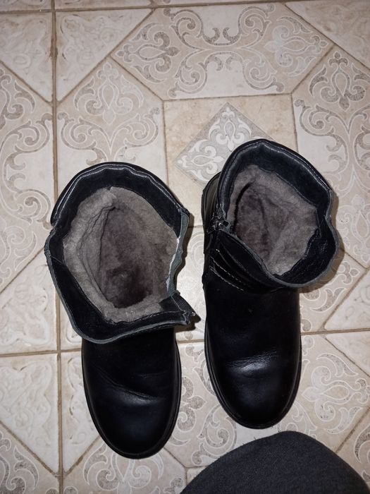 Продам  зимние сапоги