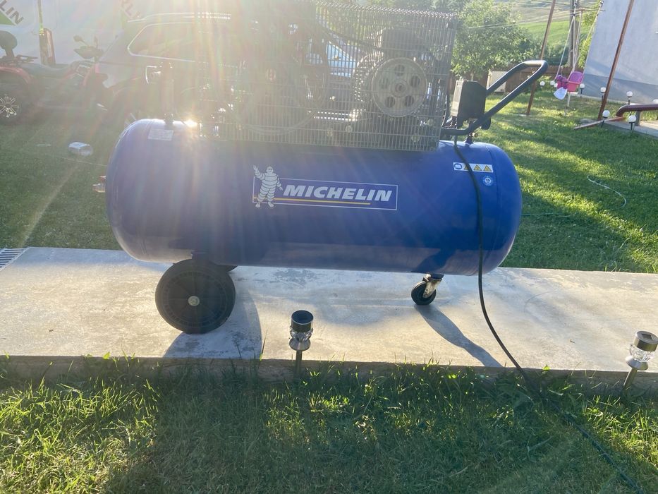 Compresor Michelin 270L  5,5CP