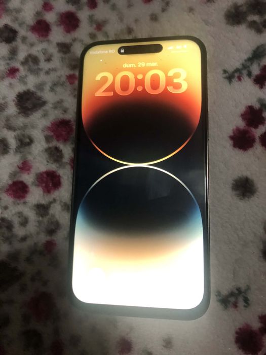 Vand iphone 14 pro max gold 256 gb