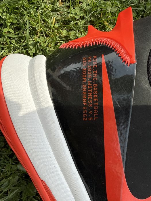 Nike LeBron Witness 5 'Bred баскетболни маратонки 46-ти номер