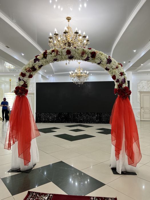 Аренда  прокат цветочной арки