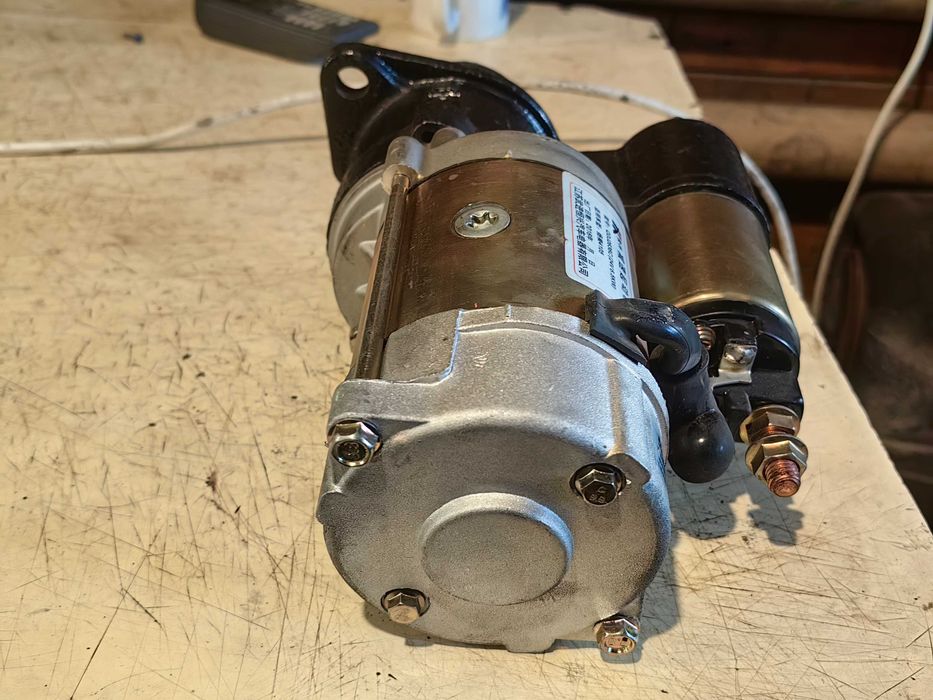 Генератор и стартер на спец технику.