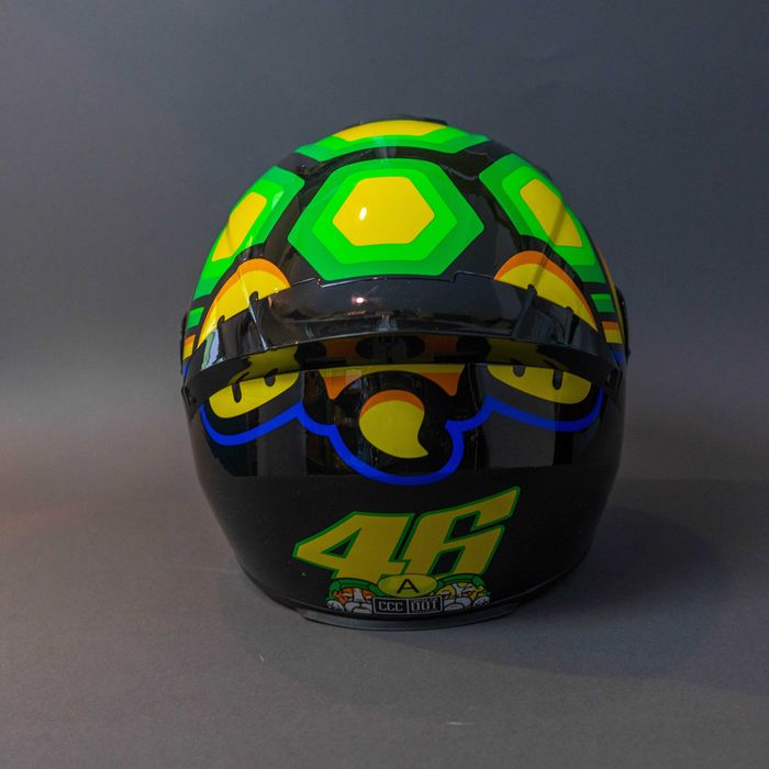 Каска за мотор , пистов, скутер, ел. тротинетка , др/ Размер М (55–56)