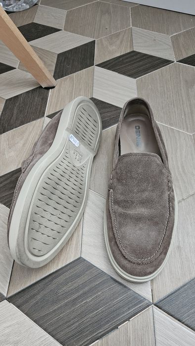 Loafers de piele intoarsa marca Denis