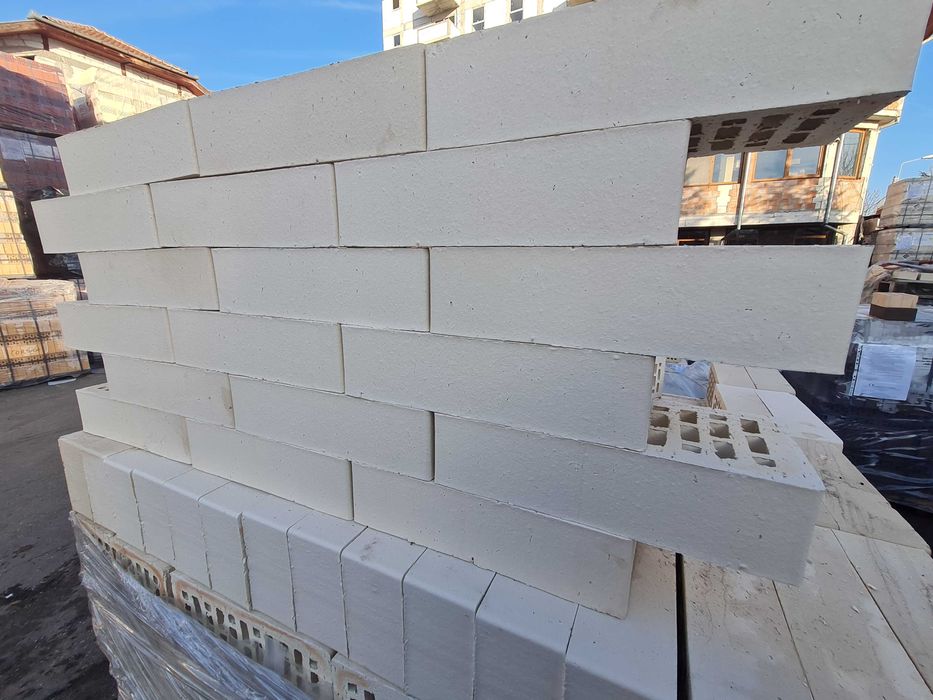 Caramida ALBA pentru Gratare de Gradina, Fatade, Garduri etc