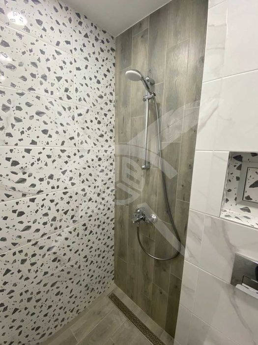 Дава се под наем Двустаен апартамент в София, Изток - 71 кв.м за 817.53 € - Снимка #9