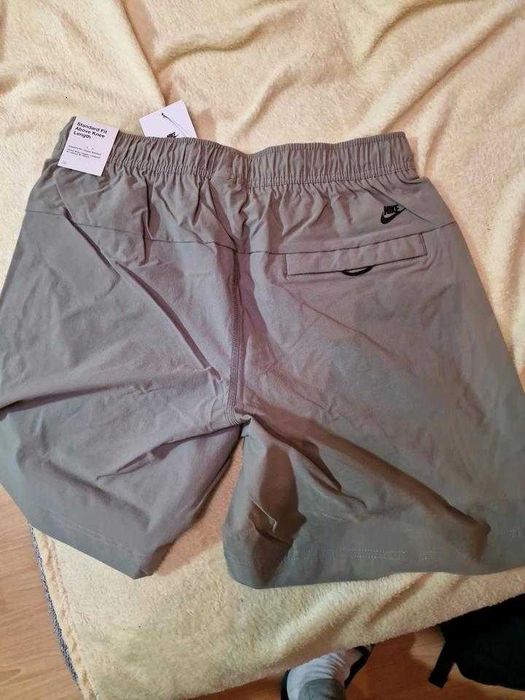 Оригинални шорти Nike Sportswear Regular Pants in Olive