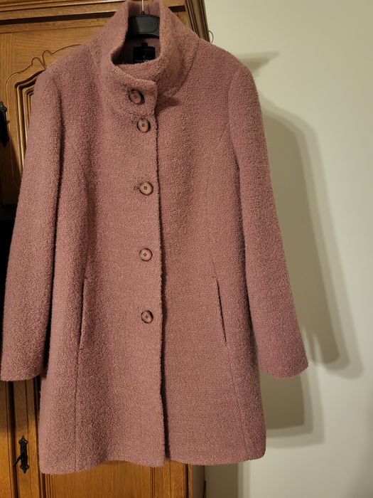 Pardesiu nou roz pudra material buclat