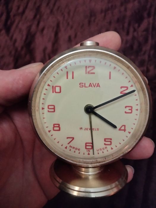 Руски будилник SLAVA