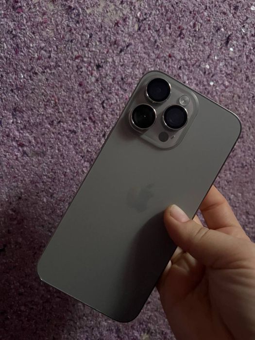 Айфон 15 про мах есим 256