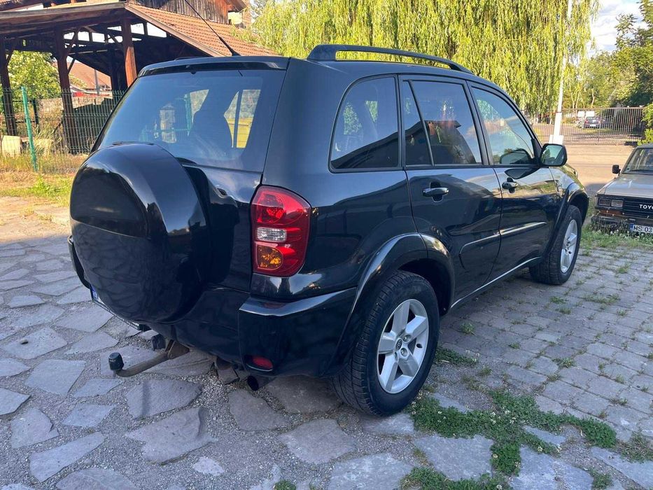 Toyota Rav4-2,0 diesel-2006-300000 km