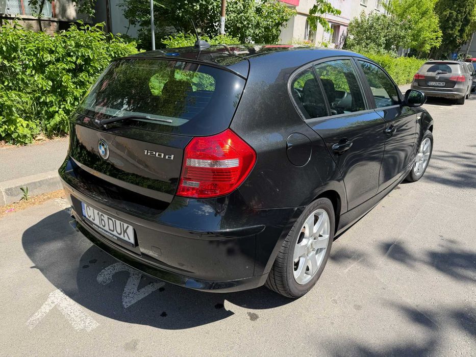 BMW Seria 1 2009 — imagine 5