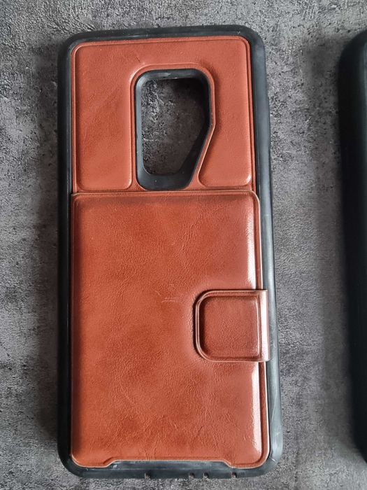 Чехлы на Samsung Galaxy S9+