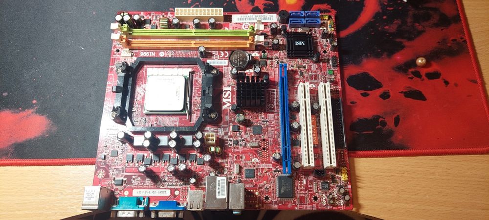 Vand piese calculator/pc sau schimb pc