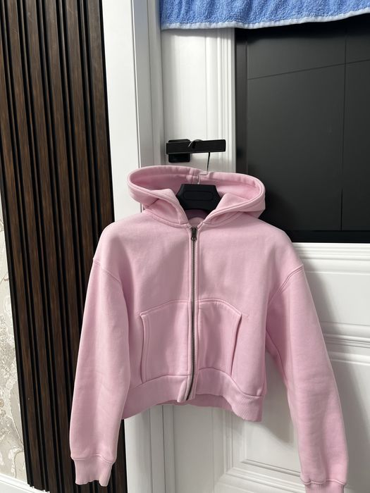 Спортаный костюм на девочку