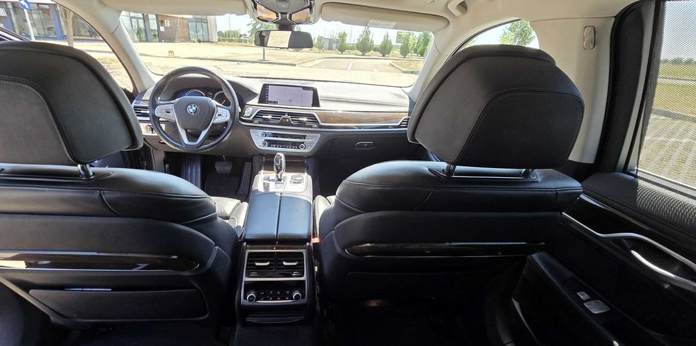 BMW seria 7 730 D XDRIVE