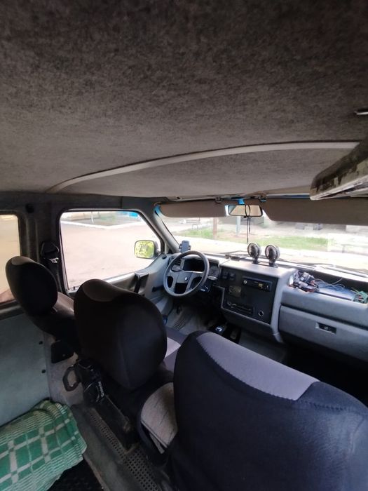 Продам Volkswagen Transporter