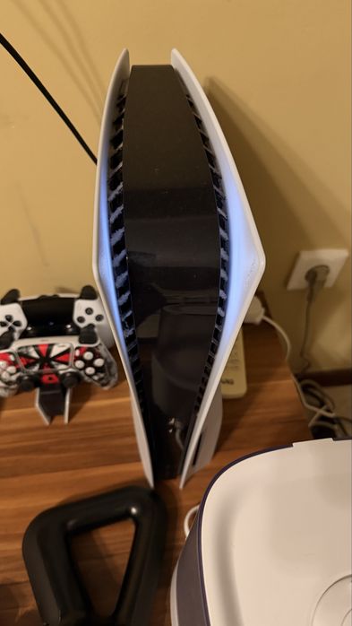 Продаю PlayStation 5
