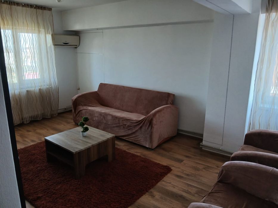 apartament de inchiriat 3 camere zona centrala