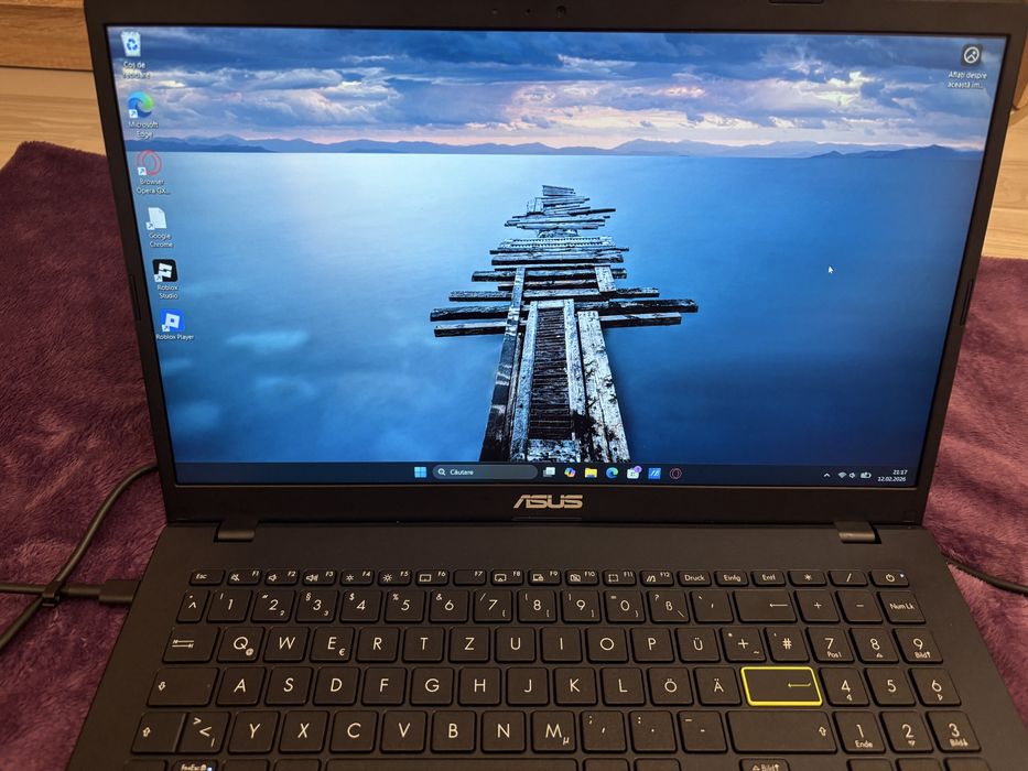 Laptop Asus VivoBook Go 15