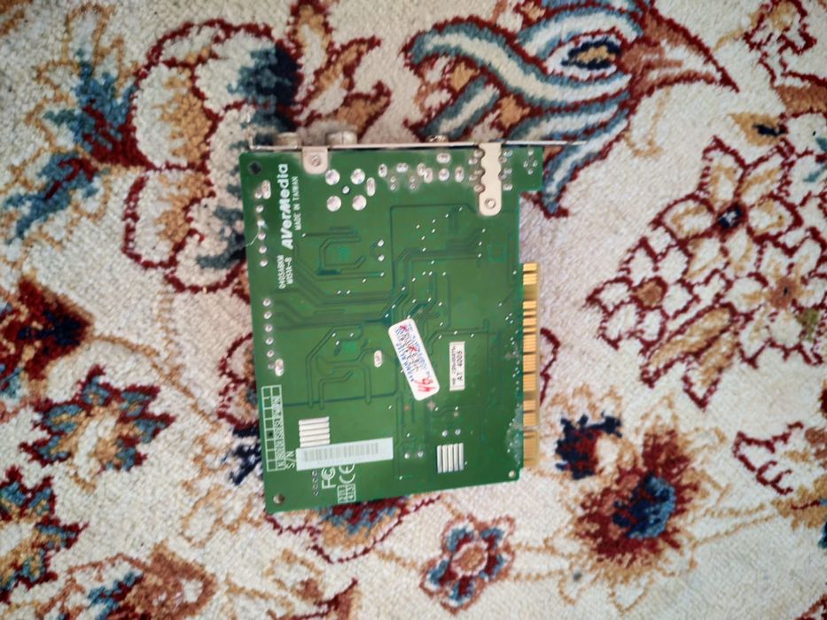 Продам Тв-Тюнер на старую модель