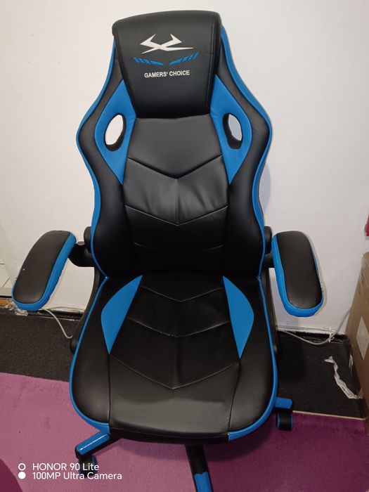 Vând scaun gamig gamers' choice pt copii