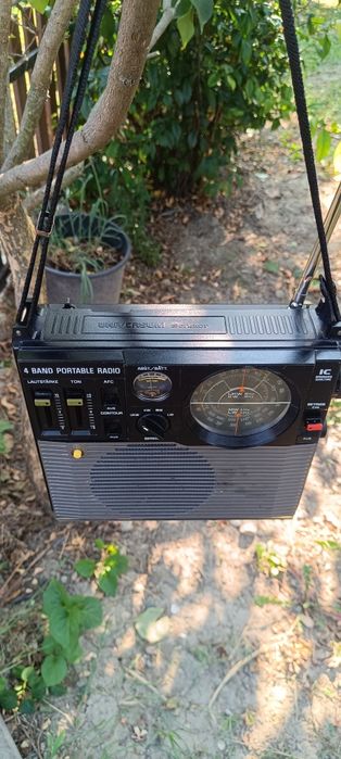 Foarte rar,radio de colectie Universum Senator,prinde posturi f bine!