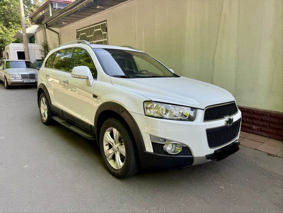 Chevrolet Captiva 2012 — 2