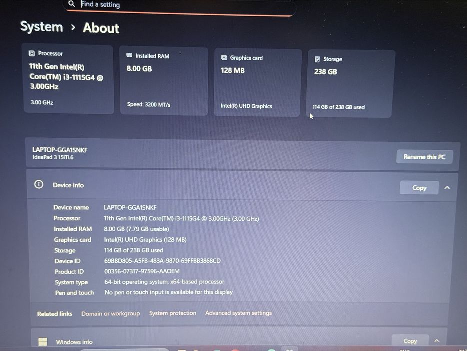 Laptop Lenovo 15 Inch i3
