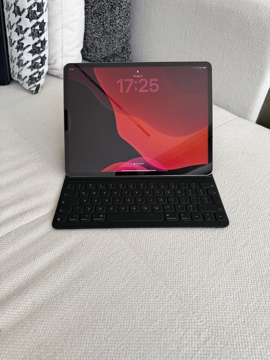 I Pad pro 12.9 - 256 MB selular 6 поколение